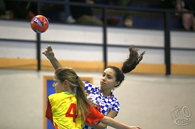 20190112_CAB_FormacupF_520_w.jpg 20190112_CAB_FormacupF_520_w.jpg